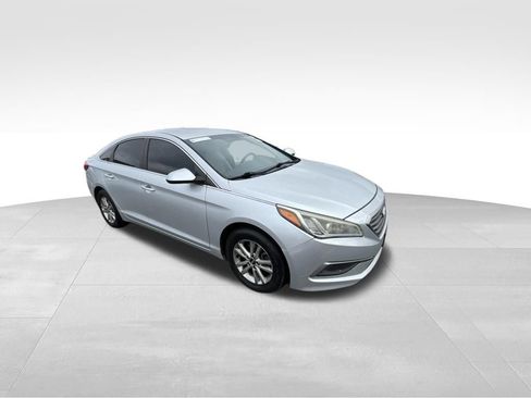 Used 2016 Hyundai Sonata SE FWD image 35