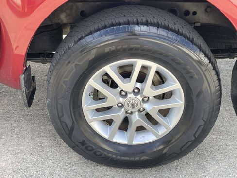 Used 2019 Nissan Frontier SV w/ Value Truck Package image 9