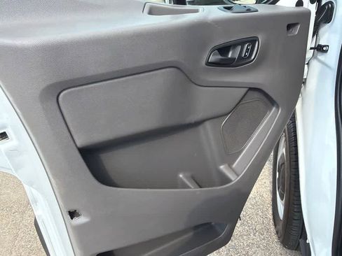 Used 2024 Ford Transit 250 148 Medium Roof RWD image 11