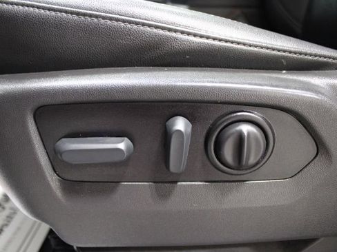 Used 2021 Chevrolet Silverado 1500 LTZ w/ Z71 Off-Road Package image 23