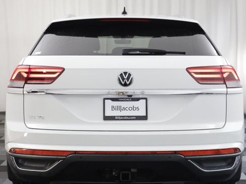Used 2022 Volkswagen Atlas Cross Sport SE FWD image 15
