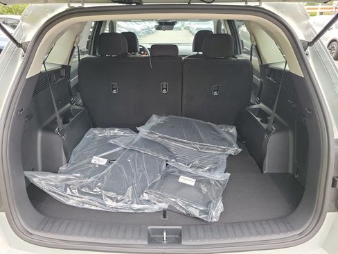 New 2026 Kia Sorento LX FWD image 14