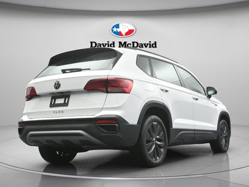 Used 2023 Volkswagen Taos S w/ Driver Assistance Package FWD image 34