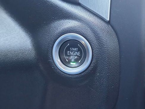 Used 2020 GMC Sierra 1500 Elevation AWD/4WD image 35