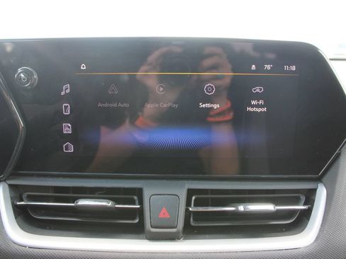 Used 2024 Chevrolet TrailBlazer LS w/ LS Convenience Package FWD image 34