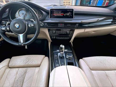 Used 2018 BMW X5 xDrive40e image 16