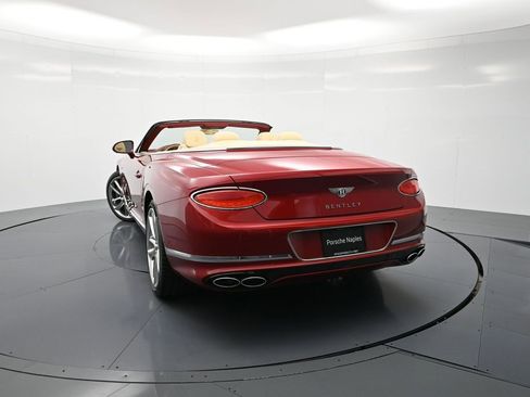 Used 2021 Bentley Continental GT image 27