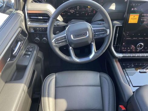 Certified 2026 GMC Yukon Denali w/ Sun & Power Step Package image 11