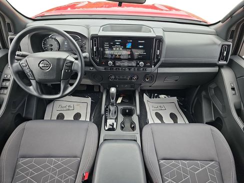 Used 2026 Nissan Frontier SV w/ Tow Package RWD image 10