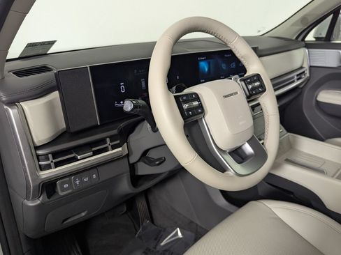 Certified 2026 Hyundai Santa Fe SEL FWD image 13