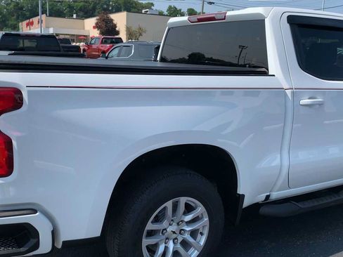 Certified 2022 Chevrolet Silverado 1500 RST AWD/4WD image 8