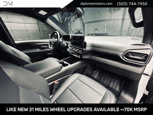 Used 2024 Chevrolet Silverado EV W/T AWD/4WD image 19