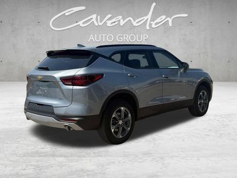 Used 2024 Chevrolet Blazer LT w/ Convenience Package FWD image 16