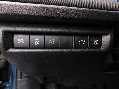 Used 2025 Toyota Camry LE image 41