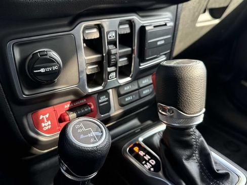 New 2026 Jeep Gladiator Sport AWD/4WD image 15