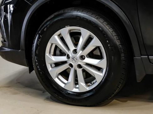 Used 2015 Nissan Rogue SV w/ SV Family Package FWD image 63