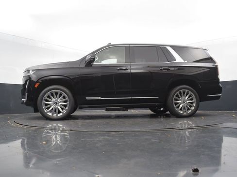 Used 2021 Cadillac Escalade Premium Luxury image 54