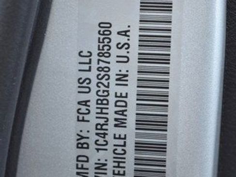 New 2025 Jeep Grand Cherokee Limited image 11