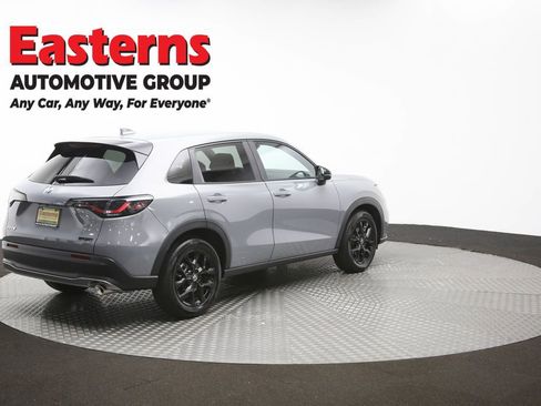 Used 2025 Honda HR-V Sport image 42