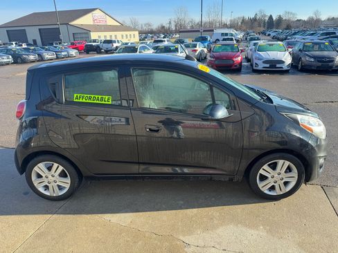 Used 2015 Chevrolet Spark LT image 4