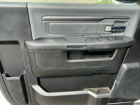 Used 2021 RAM 1500 Classic SLT AWD/4WD image 7