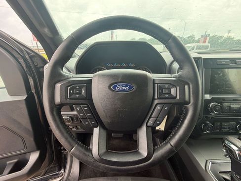 Used 2017 Ford F150 XLT w/ Equipment Group 302A Luxury RWD image 15