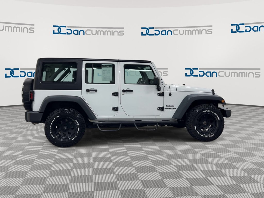 Used 2017 Jeep Wrangler Unlimited Sport w/ Connectivity Group AWD/4WD image 9