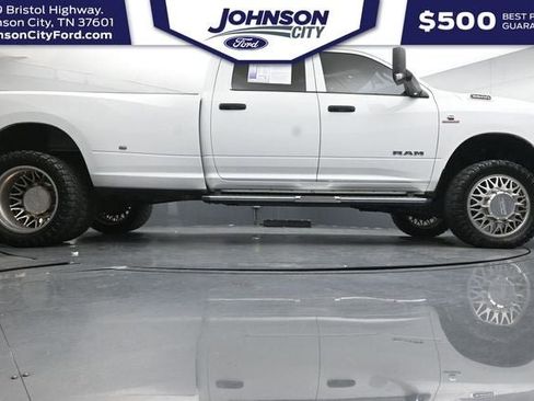 Used 2021 RAM 3500 Tradesman w/ Chrome Appearance Group AWD/4WD image 38