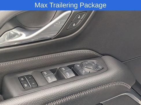 Certified 2024 GMC Yukon XL Denali AWD/4WD image 13