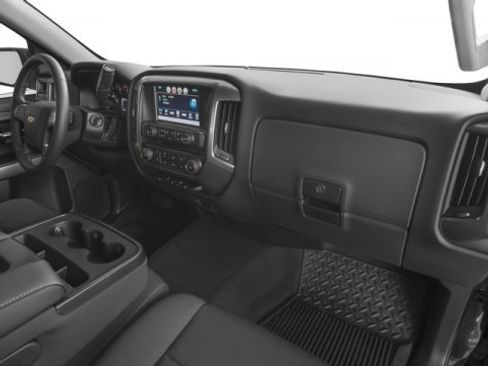 Used 2017 Chevrolet Silverado 1500 LT w/ LT Convenience Package image 18