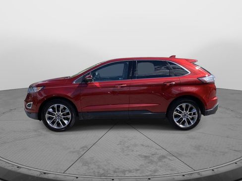 Used 2018 Ford Edge Titanium w/ Equipment Group 301A AWD/4WD image 5