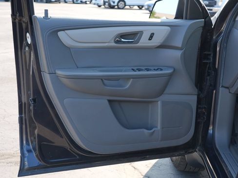 Used 2016 Chevrolet Traverse LS AWD/4WD image 14