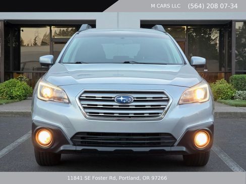Used 2017 Subaru Outback 2.5i Premium AWD/4WD image 3