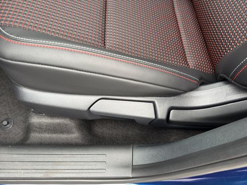 New 2026 Nissan Kicks SR image 15