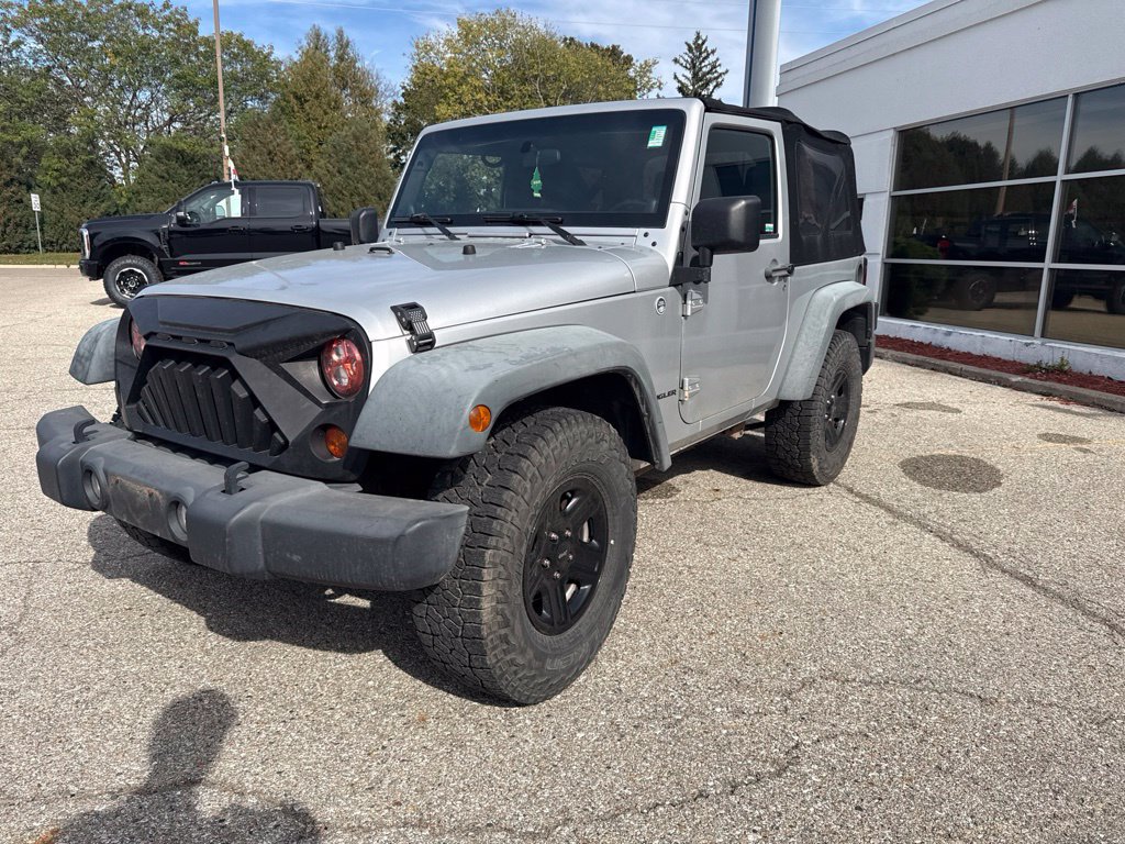 Used 2012 Jeep Wrangler Sport w/ Connectivity Group AWD/4WD image 7