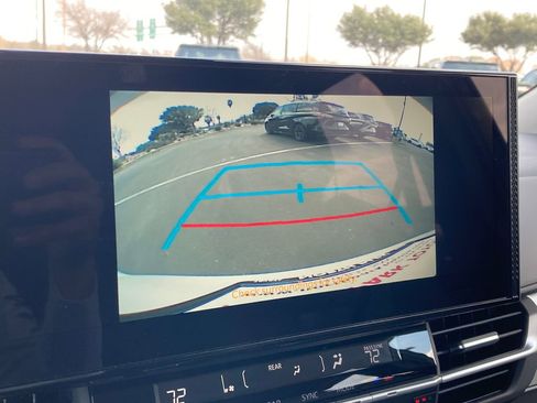 New 2026 Toyota Sienna XLE image 22