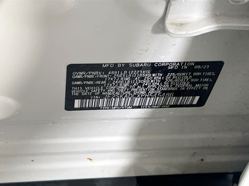 Used 2023 Subaru Forester Premium image 31