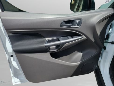 Used 2019 Ford Transit Connect XL FWD image 7