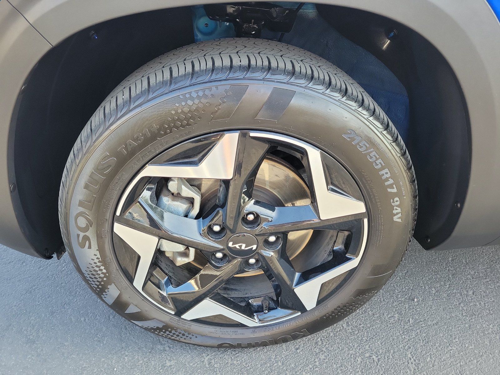 Used 2025 Kia Seltos S AWD/4WD image 31