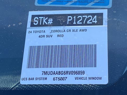 Used 2024 Toyota Corolla Cross XLE image 32