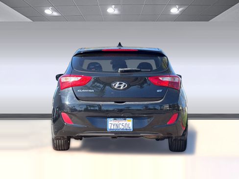 Used 2013 Hyundai Elantra GT w/ Tech Pkg image 9