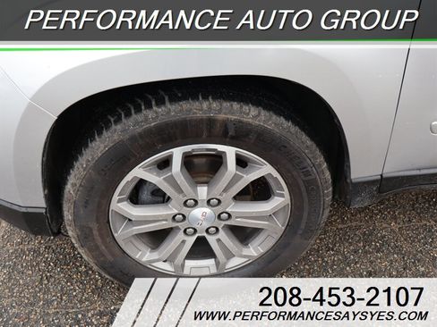 Used 2013 GMC Acadia SLT image 25