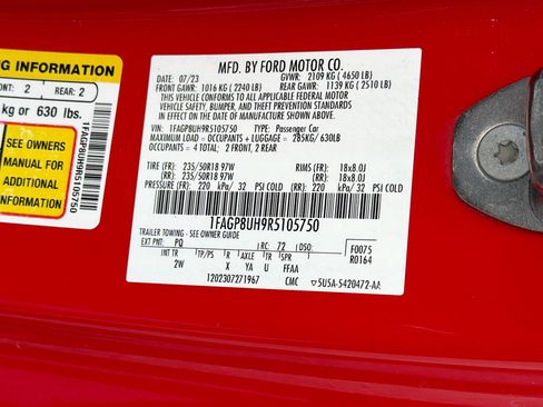 Used 2024 Ford Mustang Convertible RWD image 41