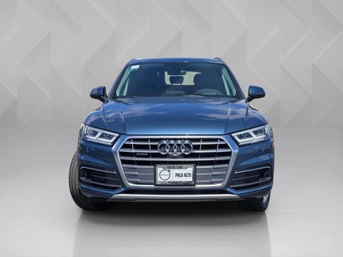 Used 2018 Audi Q5 Prestige w/ Prestige Package AWD/4WD image 3