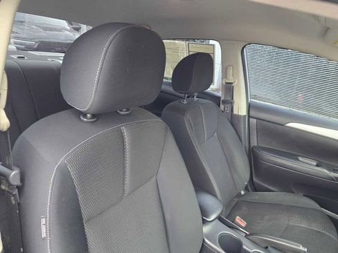 Used 2018 Nissan Sentra S image 13