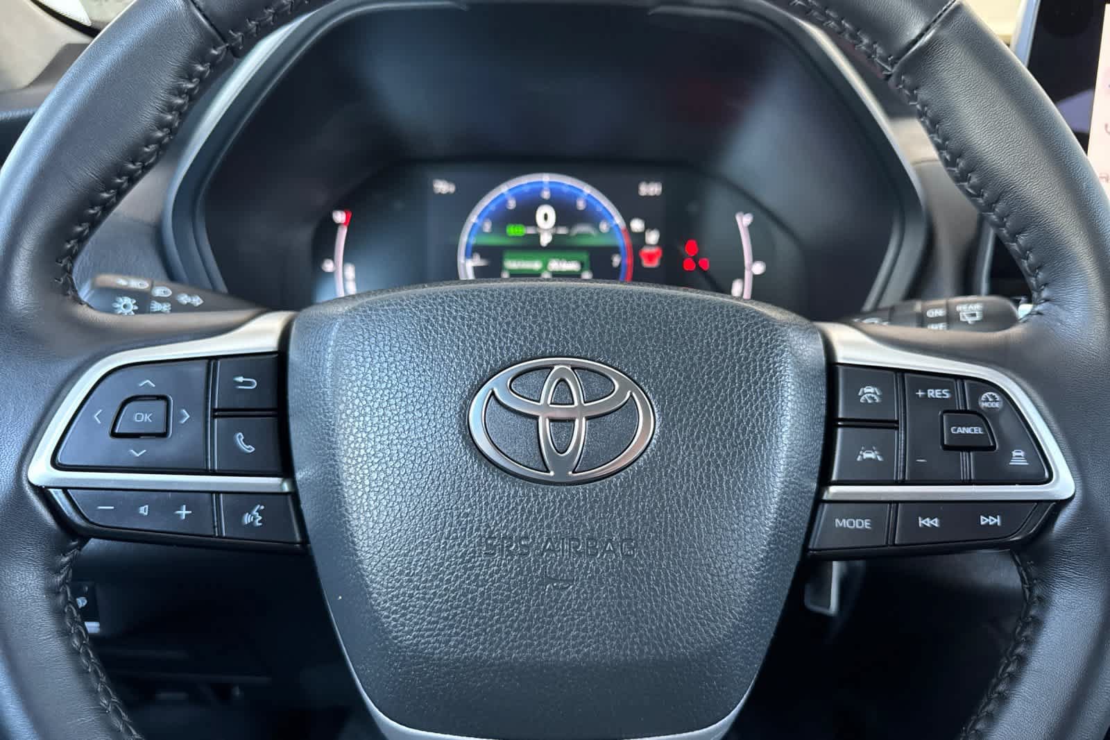 Certified 2025 Toyota Grand Highlander AWD image 26