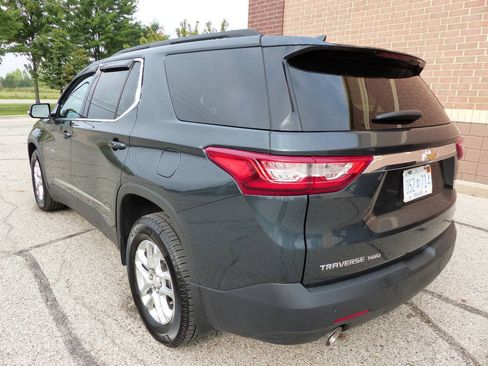 Used 2019 Chevrolet Traverse LT w/ LPO, Floor Liner Package AWD/4WD image 7