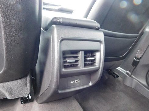 Used 2023 Cadillac XT4 Premium Luxury image 13