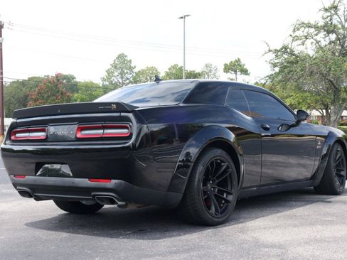 Used 2020 Dodge Challenger R/T Scat Pack RWD image 4