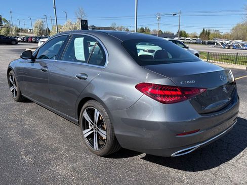 Used 2023 Mercedes-Benz C 300 4MATIC Sedan image 5